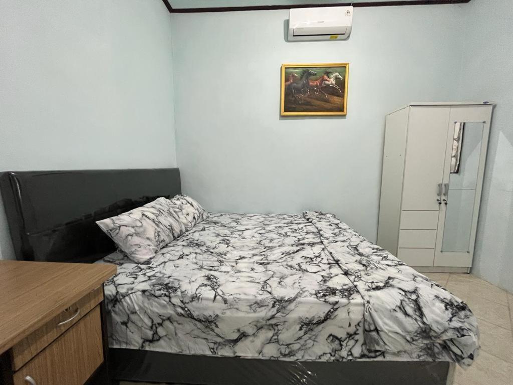 Capital O 92615 Villa Utama D'Alas Purwo Ringinpintu Zewnętrze zdjęcie